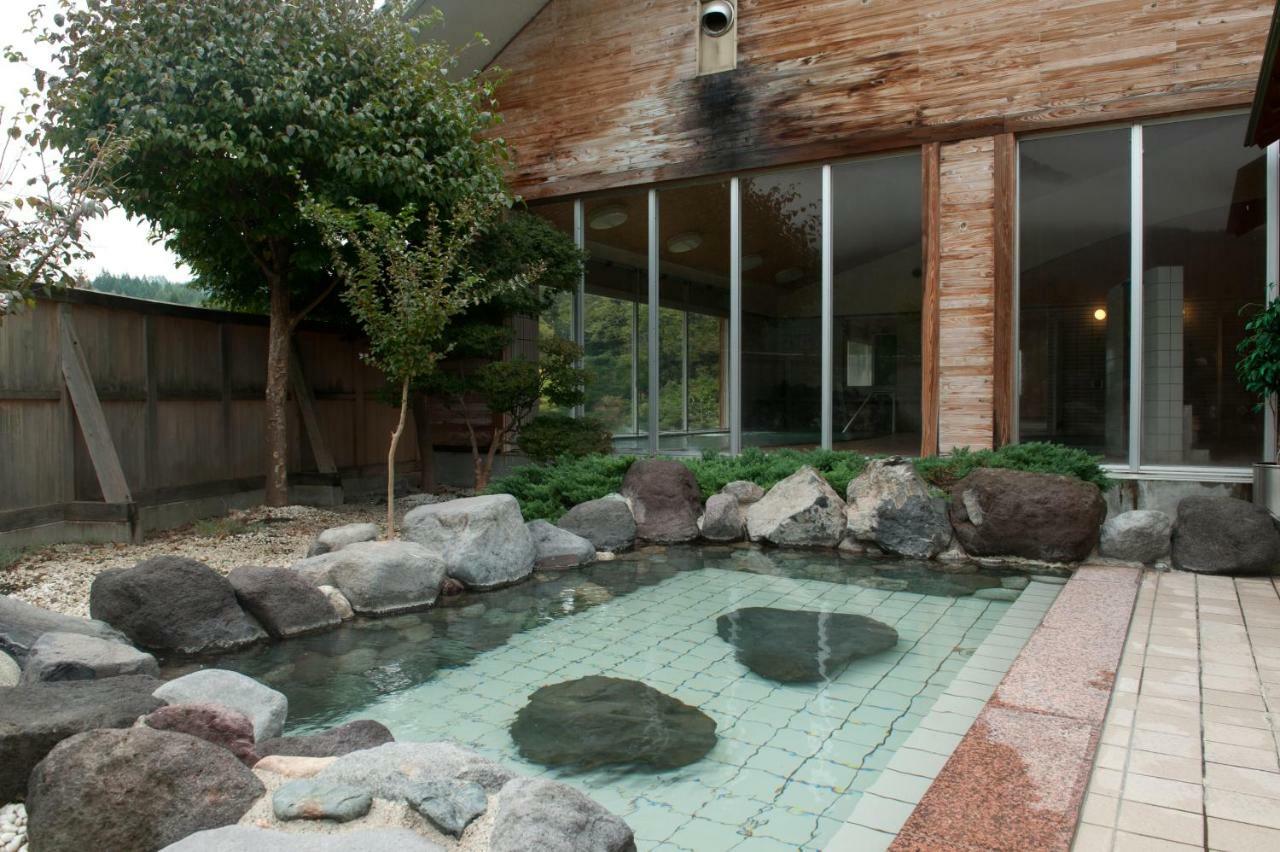 Yurari Hotel Tadami Exterior foto